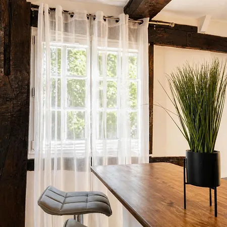 Апартаменты 2 Pieces - La Petite Maison Historique Du Centre De *